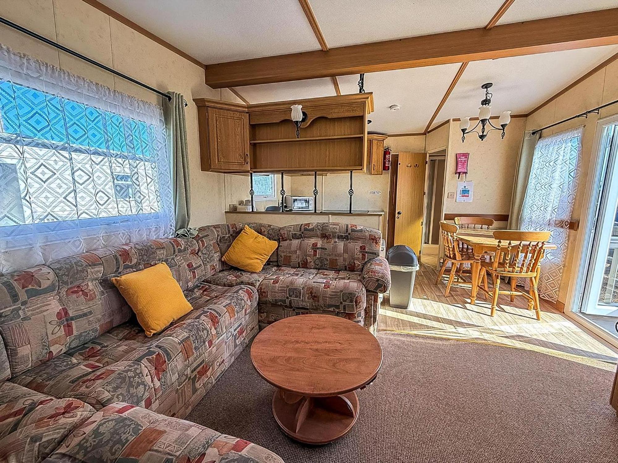 6 Berth Caravan By The Beach In Hunstanton In Norfolk, Pets Welcome Ref 13009L Esterno foto